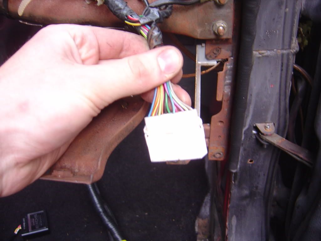 Wiring help s13 sr to s14, back to s13....yeah im screwed(pics