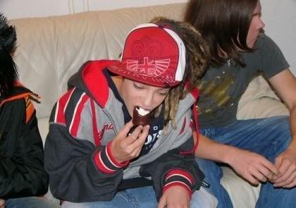 88661_846292_122_820lo.jpg picture by Ewellyn6