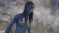 NeytiriHappyforJakesFlightSmall.gif