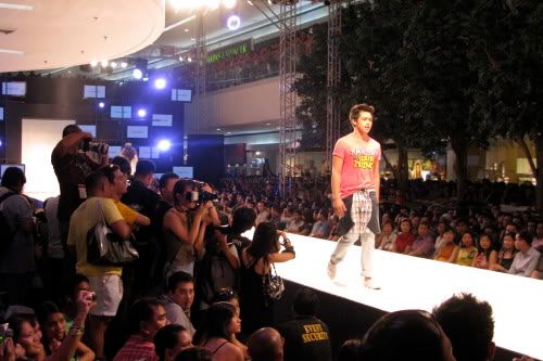 Philippines Fashion Week,Bench,Herbench,Kashieca,Human,Fashion Show