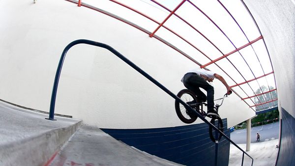 Jono Hopping BMX