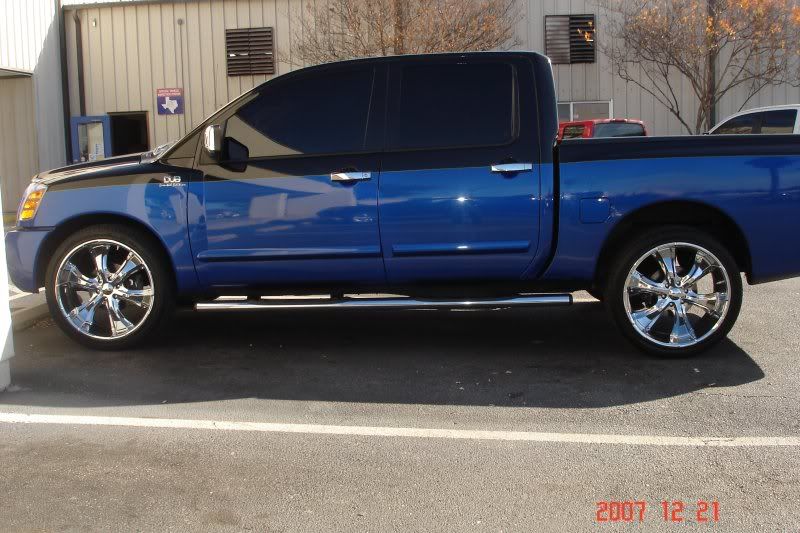 Two tone nissan titan