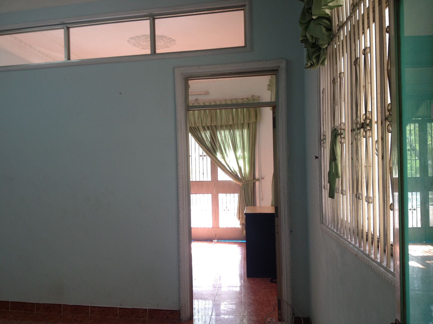 Cần cho thuê phòng đôi (đường đề thám - khu phố tây - quận 1) - 5