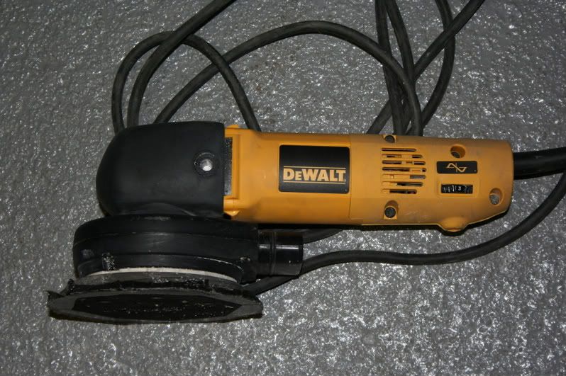 [Image: DeWalt003.jpg]