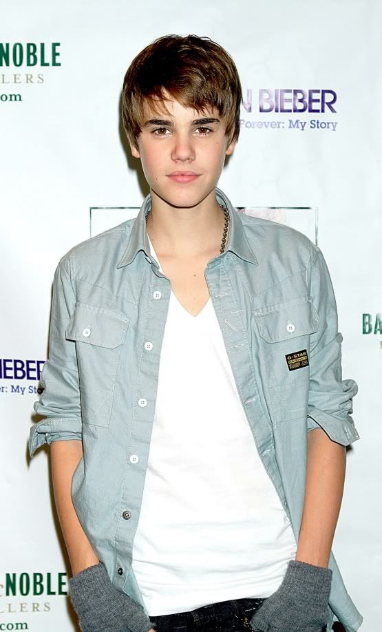 justin-bieber-g-star-shirt-3.jp...