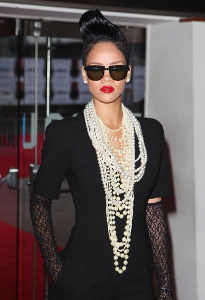 Rihanna in pearls Pictures, Images and Photos