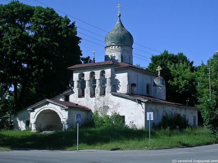 Церковь Воскресения Христова со Стадища