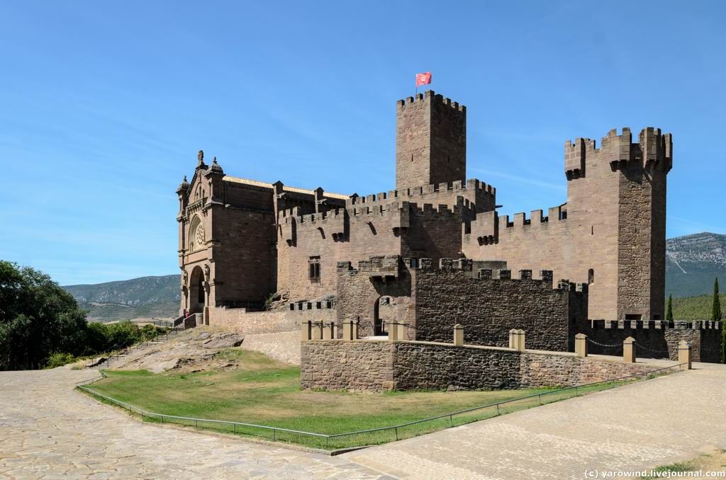 Замок Хавьер Испания